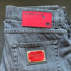 Dolce & Gabbana denim jeans. Regular fit